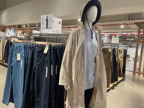 ▲無印良品服飾備受台灣人喜愛，近期更有民眾認為價格比UNIQLO還便宜。（圖／記者陳雅雲攝）