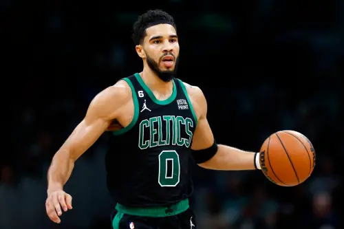 ▲Jayson Tatum就是魔術雙前鋒的終極進化版，攻守一體的全能球風，有望率領塞爾提克輕鬆擊敗魔術，4：1為合理狀況，追求橫掃才是唯一目標。（圖／美聯社／達志影像）