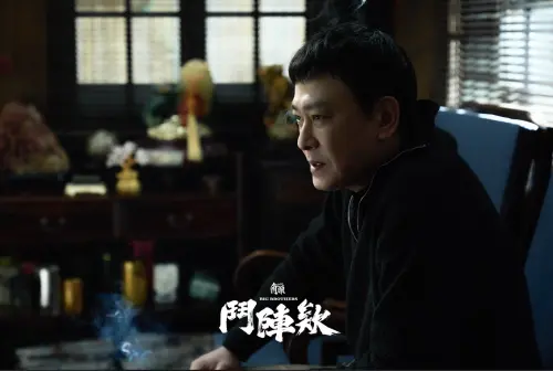 ▲王識賢在《角頭》系列扮演的「北館」仁哥大受歡迎，最新續集《角頭－鬥陣欸》全台上映首日票房就勝過瘋狂熱賣的日本動畫《鬼滅之刃》最新劇場版。（圖／曼尼娛樂提供）