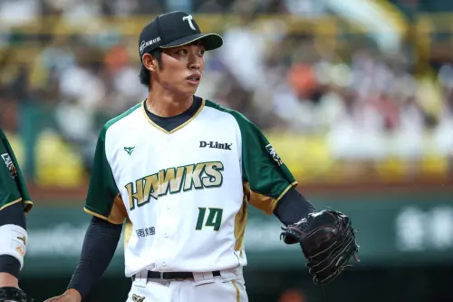 ▲台鋼雄鷹林詩翔，昨日在9局下遭張育成敲安，隨後又被范國宸擊出再見全壘打。（圖／台鋼雄鷹提供）