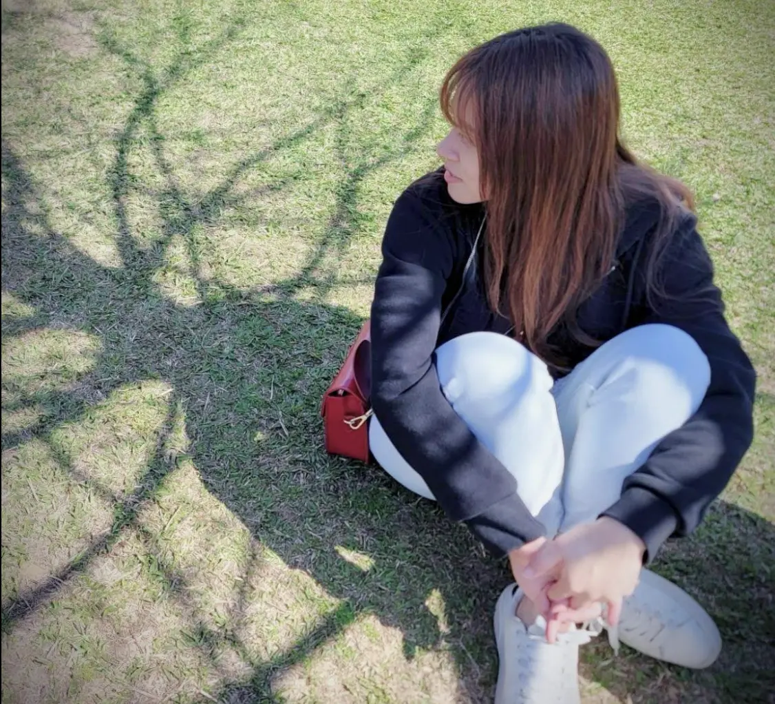 ▲施淑婷發文稱聽聞孩子嬉鬧喊「大罷免大白痴」，認為父母一定是高知識份子，此番言論遭網友留言砲轟。（圖／翻數自施淑婷臉書）