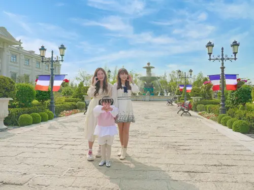 ▲漫步全台最大佐登妮絲城堡，妮絲公主花園旗幟飄揚秒到歐洲氛圍感爆棚