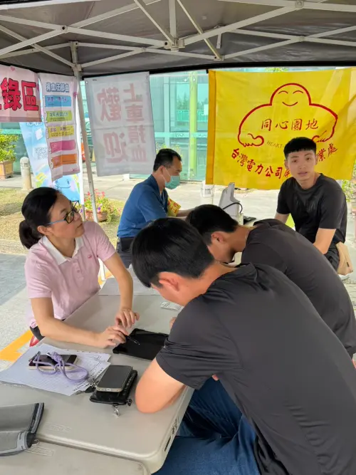 ▲台電攜手消防局舉辦捐血活動，獲不少民眾參與。（圖／屏東台電提供）