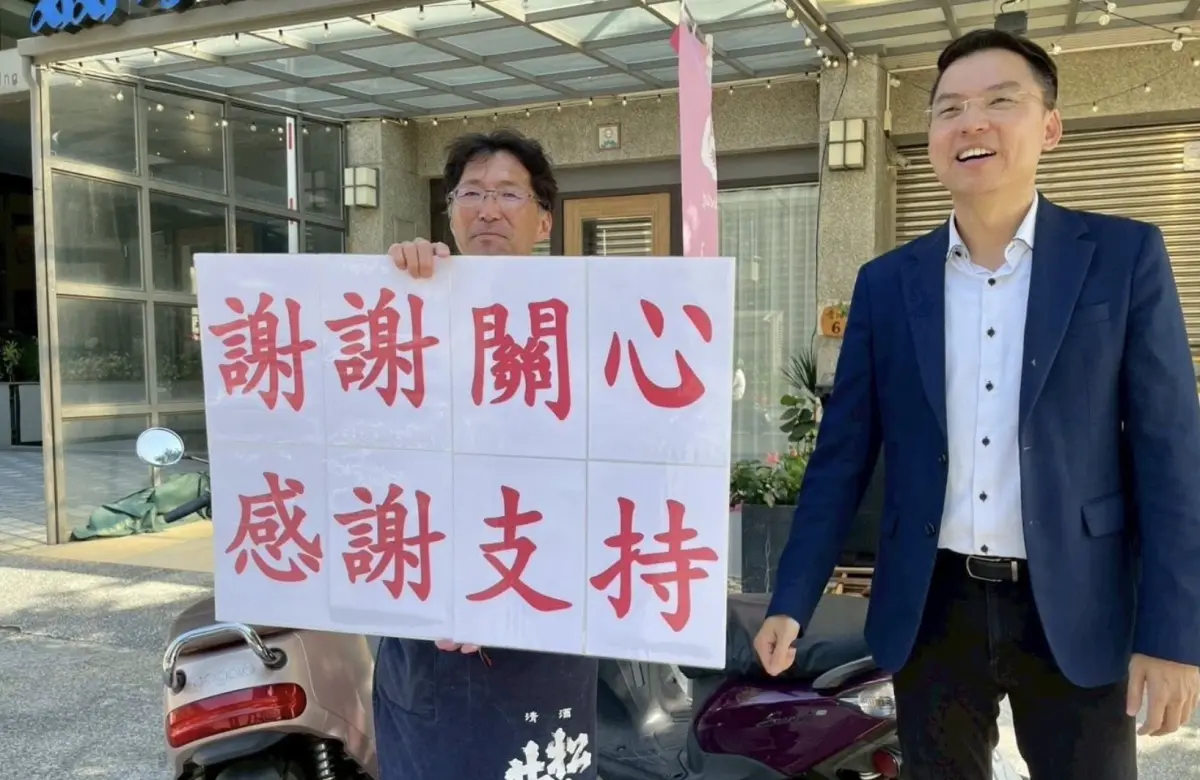 ▲民進黨高雄市黨部主委黃文益表示，好厝邊願意無償提供日式飯糰店家，作為臨時販售的場所。（圖／翻攝自民進黨高雄市黨部臉書）