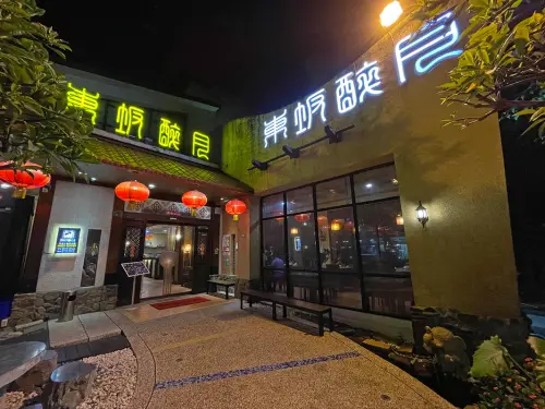 ▲「東坡醉月」在高雄是有20多年資歷的老字號人氣餐廳。（圖／翻攝「東坡醉月」官網）