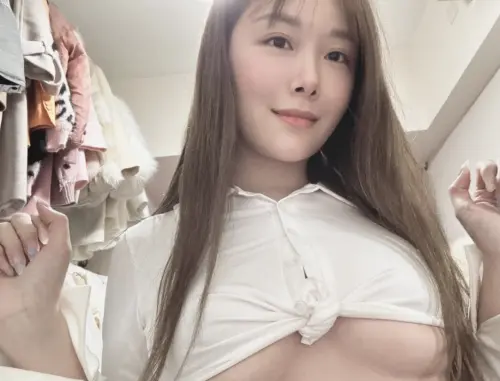 ▲繪麗奈言行大膽，面對網友的砲轟也非常懂得如何回應。（圖／摘自thisisshl IG）