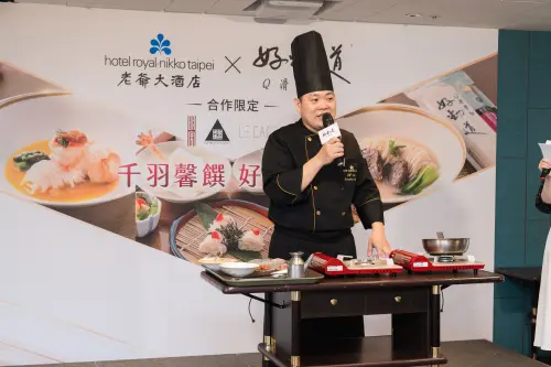 ▲▲台北老爺行政總主廚林繼正與料理達人 MASA老師攜手合作，使用好勁道千羽拉麵於台北老爺酒店的三間餐廳推出一系列的母親節料理。（圖／品牌提供）