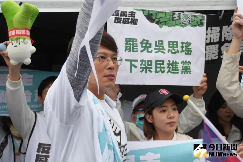 ▲民眾黨主席黃國昌今天在宜蘭「燒聲」登台。(圖/民眾黨提供,2025.04.27)