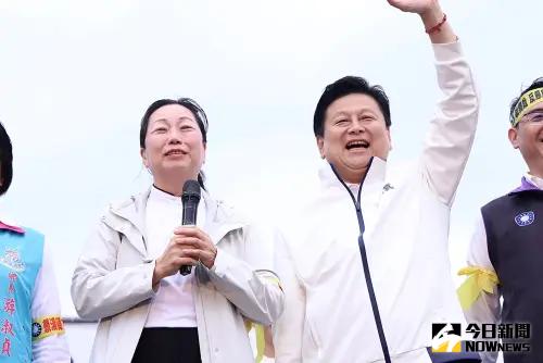 「花蓮王」連袂登場戰獨裁！徐榛蔚喊：反惡罷為國家加油
