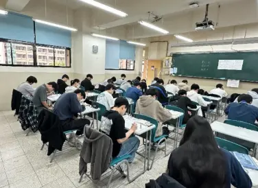 ▲大學分科測驗確定延到下周一、二（7月13、14日）舉辦。（示意圖／測驗中心提供）