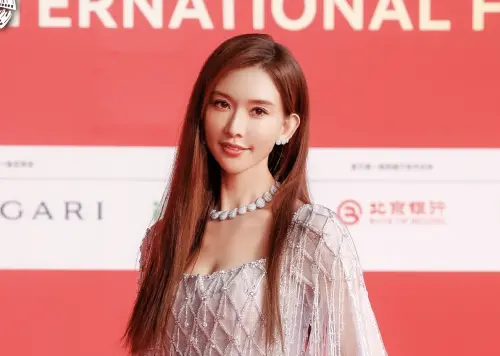 ▲林志玲為了不錯過兒子的成長，拍攝期太長的影視作品都暫時不能接。（圖／林志玲工作室提供）