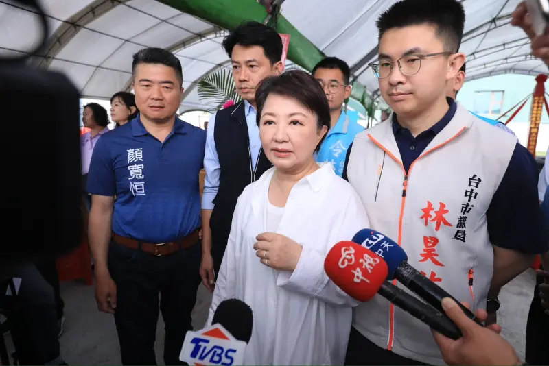 幽靈連署持續被查　盧秀燕喊「太過分」！律師怒轟法盲瞎挺低標