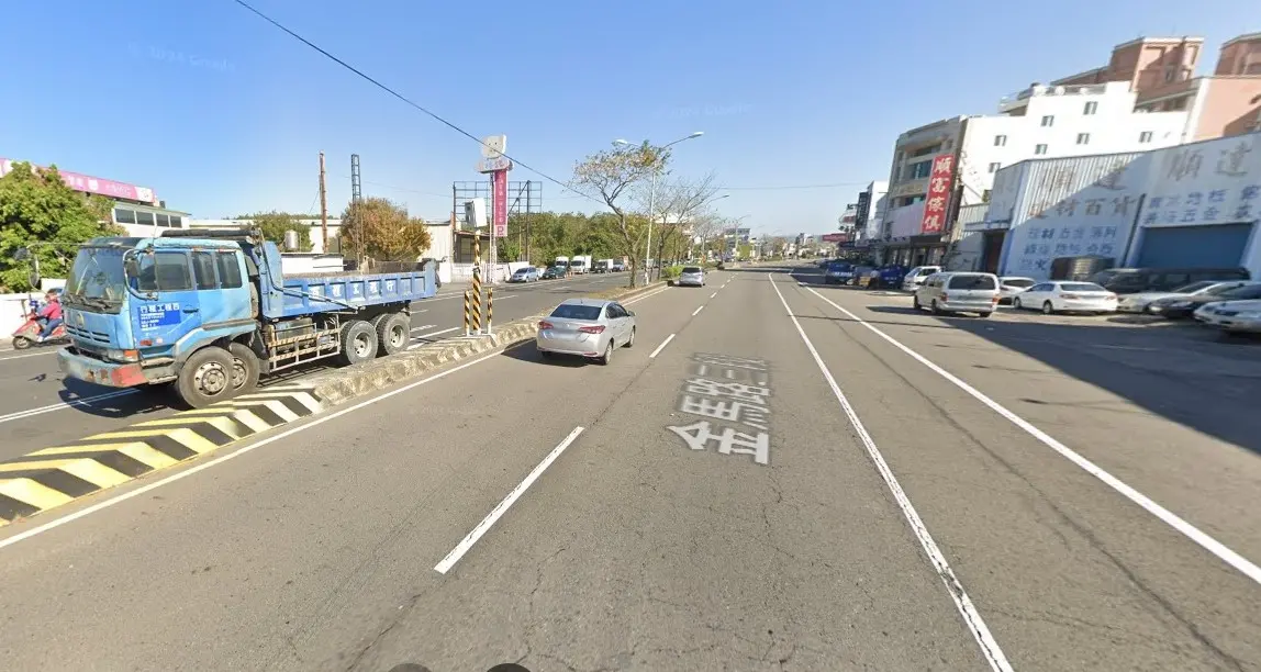 ▲地方網路盛傳，今晚彰化市金馬路近彰美路附近有送肉粽科儀。（圖／翻攝google街景圖，2025.04.28）