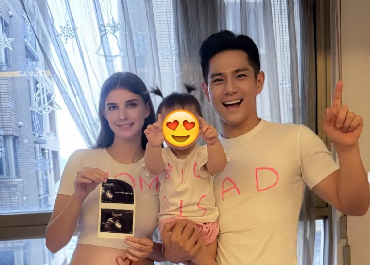 ▲佳娜（左）與祖雄（右）宣告已懷第二胎，女兒內內（中）要當姊姊，目前還不知道寶寶的性別，預告6月舉辦性別派對。（圖／摘自IG）