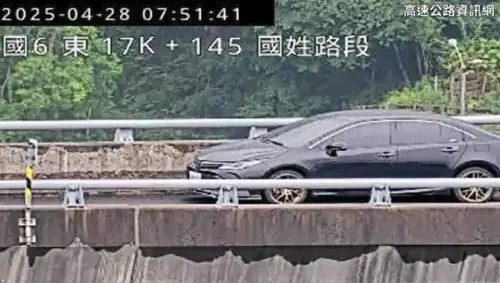 ▲本月28日發現一輛轎車停在路肩，通報警方前往查看卻未見駕駛，最後在橋下70米深處發現駕駛已無生命跡象。（圖／翻攝高速公路資訊網）