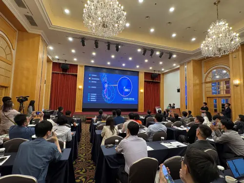 ▲高雄捷運 R17 世運站周邊 A5 街廓」招商說明會。(圖/仲量聯行提供) ▲高雄捷運 R17 世運站周邊 A5 街廓」招商說明會。(圖/仲量聯行提供)