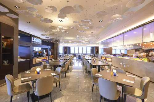 台北凱達大飯店於5月17日至5月30日推出火力應援活動,憑參賽證至百宴自助餐廳、家宴中餐廳以及Bar98用餐,即可享有8折優惠。(圖/台北凱達大飯店提供) ▲台北凱達大飯店於5月17日至5月30日推出火力應援活動,憑參賽證至百宴自助餐廳、家宴中餐廳以及Bar98用餐,即可享有8折優惠。(圖/台北凱達大飯店提供)