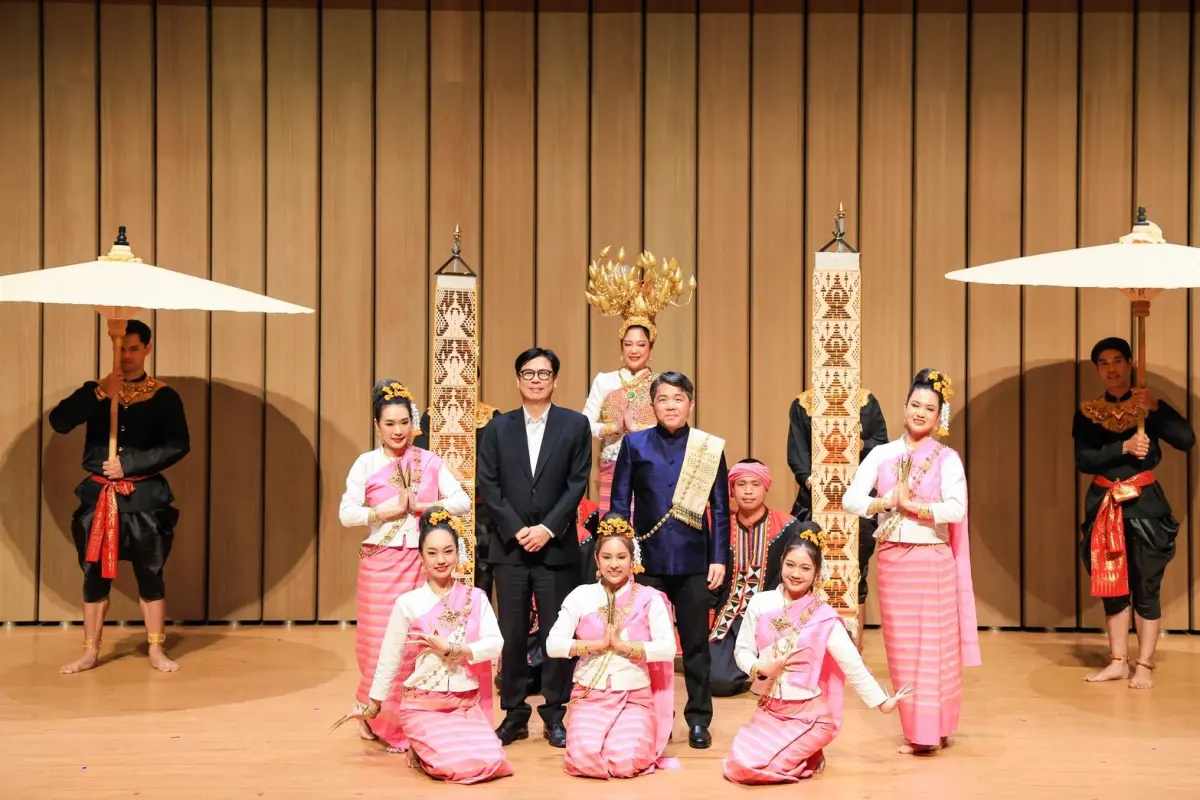 ▲泰國文化節首度在高雄登場，陳其邁親自出席並形容這場音樂會是台泰交流中最美麗的心靈盛會。（圖／高市府提供）