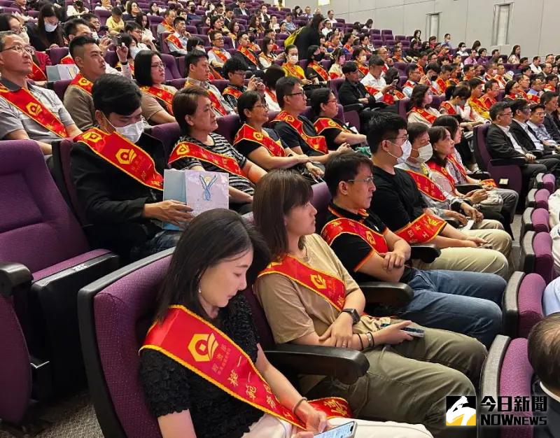 ▲經濟部產業園區管理局舉辦114年模範勞工及優秀國際移工表揚活動，會中表揚112位模範勞工及優秀國際移工，以資鼓勵。(圖／記者黃守作攝，2025.04.29)