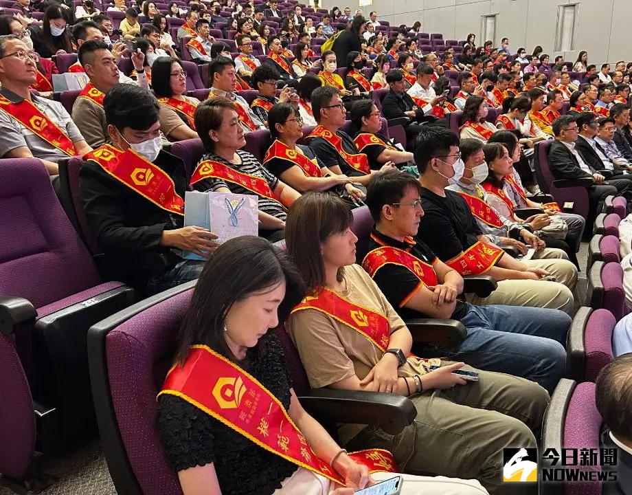 ▲經濟部產業園區管理局舉辦114年模範勞工及優秀國際移工表揚活動，會中表揚112位模範勞工及優秀國際移工，以資鼓勵。(圖／記者黃守作攝，2025.04.29)