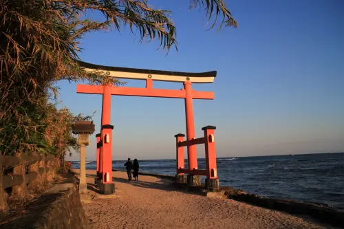 ▲開搶出國便宜機票促銷優惠了！旅天下線上旅展「樂在當夏」，超狂東京、首爾「機票買一送一」萬元有找，還有北海道溫泉之旅賞夏季花火大會「清倉價」；「早鳥預購最高折1萬5」等一次整理。（圖／旅天下提供）