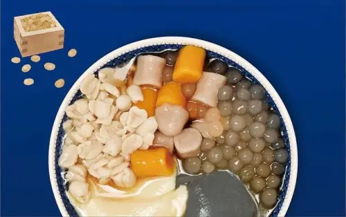 ▲勇心豆花的位址就在白沙屯拱天宮廟前最熱鬧的街上，據傳店名還是白沙屯媽祖賜名的。（圖／翻攝勇心豆花臉書）