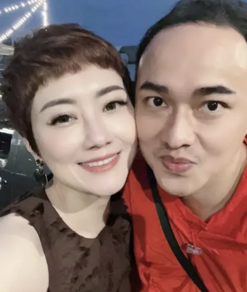 ▲劉曉憶（左）和男友在社群中高度放閃。（圖／劉曉憶IG）