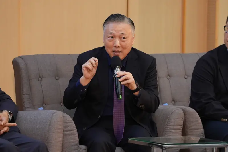 ▲吳田玉相信，台灣可以幫助美國建立AI基礎建設、自動化工廠，「川普政府如何在短時間內激發出台灣的潛能？」（圖／記者王郁勳攝）