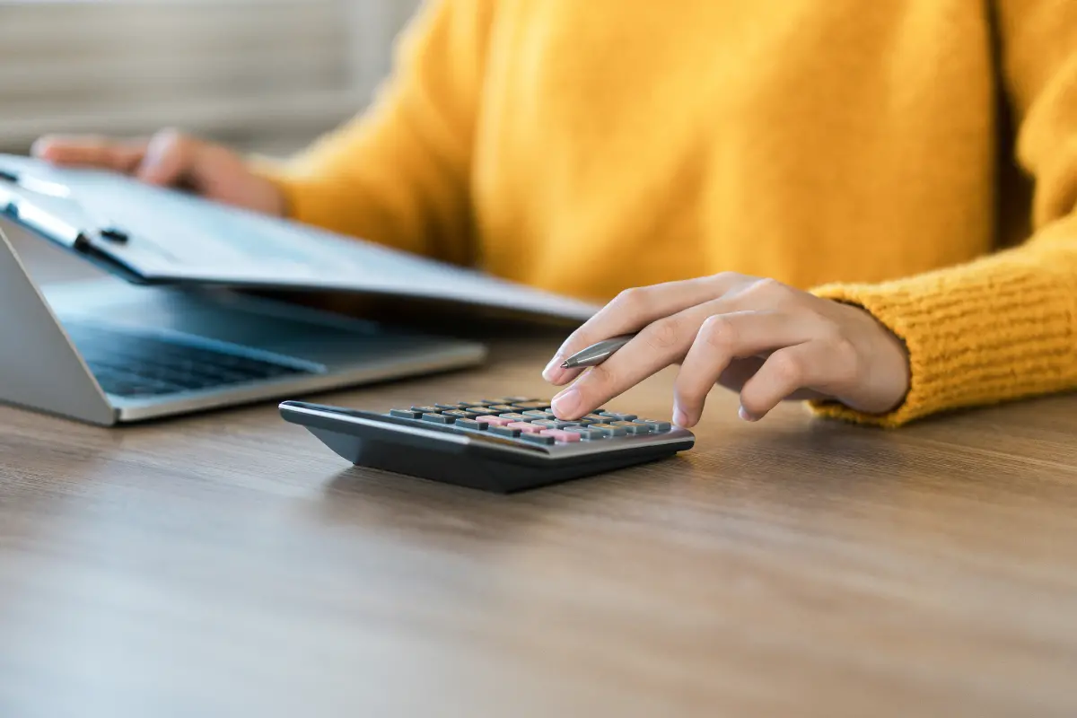 ▲新光金控子公司新光銀行於繳稅季期間，針對信用卡繳稅、OU數位帳戶繳稅以及繳稅信貸推出「稅稅平安」專案。（圖／新光銀行提供）