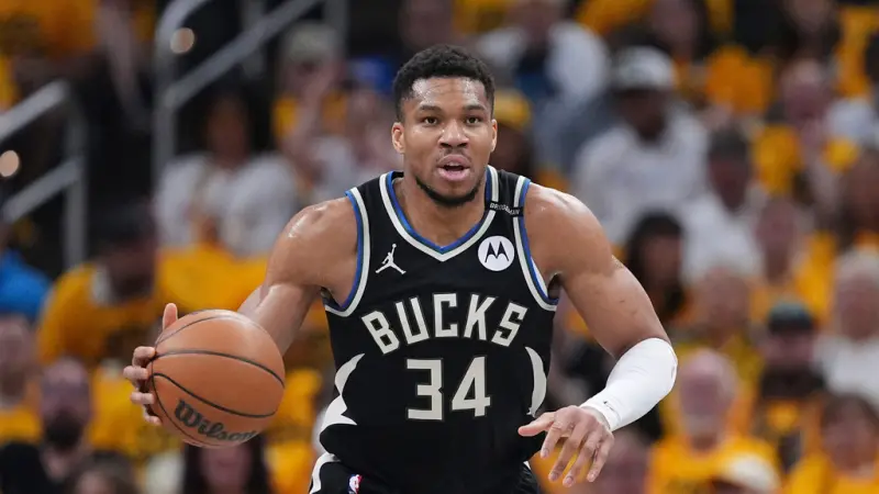 NBA／字母哥千萬別去湖人！傳奇中鋒ONeal語出驚人：別去LA當小弟