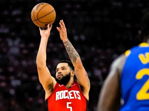 ▲▲休士頓火箭靠著主控「范喬丹」Fred VanVleet攻下37分，團隊在客場以102：98險勝 邁阿密熱火，豪取9連勝，暫居西區第2，領先丹佛金塊1.5場勝場。（圖／美聯社／達志影像）