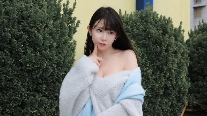 ▲夢想家啦啦隊長梓梓昨（30）日透過IG透露自己剛動手術，術後未休息火速投入工作，強撐身體不適仍堅持準備「女孩日」活動，呼籲粉絲進場用尖叫為她們打氣。（圖／翻攝自梓梓IG）