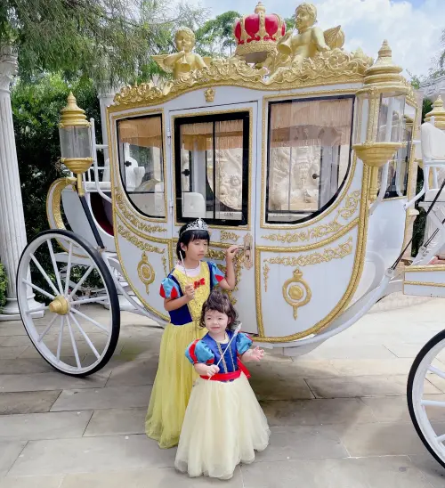 夏至時節避暑觀星 清境見晴山莊全包式專案親子漫遊首選 ▲埔里Cona’s妮夢想城堡提供貴族服飾供親子變裝,為旅程留下浪漫回憶。(圖/業者提供)