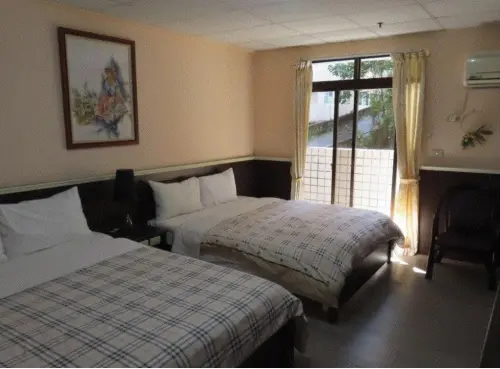 ▲台東逸軒飯店溫泉套房第11標屋況,底價105萬、保證金21.1萬元。(圖/行政執行署花蓮分署臉書) ▲台東逸軒飯店溫泉套房第11標屋況,底價105萬、保證金21.1萬元。(圖/行政執行署花蓮分署臉書)