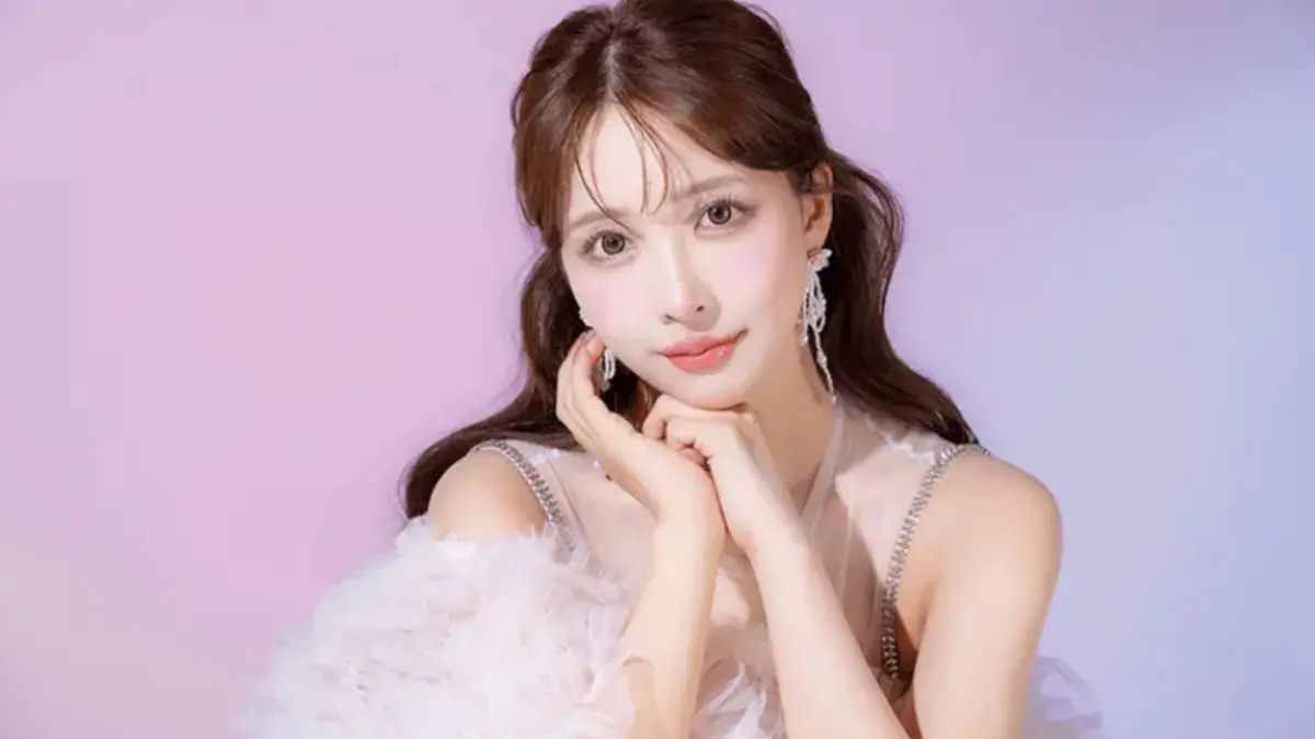 ▲日本人氣AV女優三上悠亞將發行屬於自己的迷因幣「$MIKAMI」，商品從4月30日開始預售，目前已賣破9500萬台幣，官方則透露接下來將會有見面會、線上演唱會等福利活動。（圖／翻數自MIKAMI COIN 網頁）