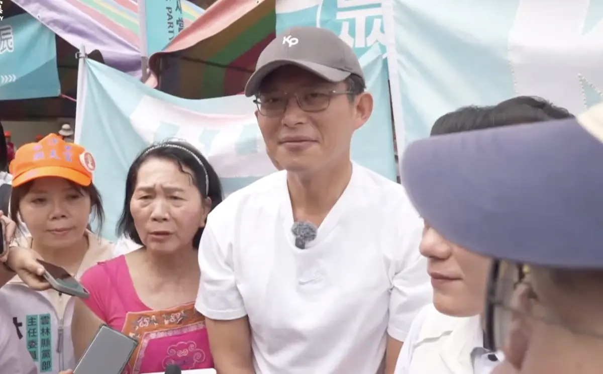 ▲黃國昌喪父未對年現身媽祖進香，吳靜怡籲適可而止，不要為了政治作秀影響30萬信徒祈願。（圖／翻攝自民眾之聲YouTube）