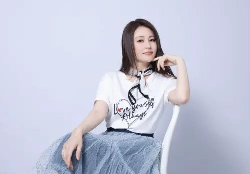 麻衣帶兒學中文成果驚人!才第2天就會自己點餐 她淚喊:好感動