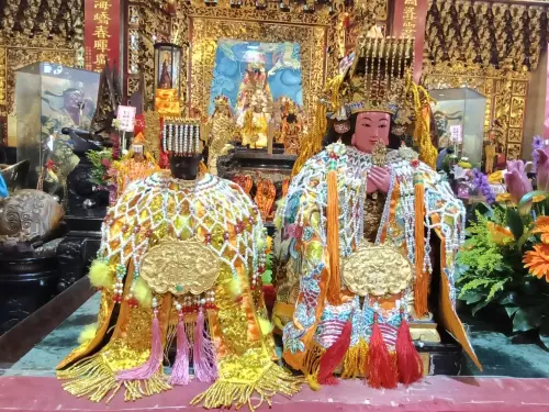 基隆新朝宮九爺首次謁祖 信眾壯盛護駕 ▲玉闕朝仁宮、新朝宮天上聖母相會(圖/柳榮俊攝2025.5.3)