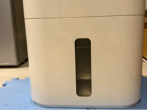 ▲梅雨季節不少人會用除濕機除濕，也有民眾疑惑，除濕機的水可以喝嗎？（示意圖／記者張家瑋攝）