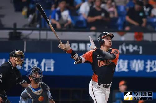 ▲統一獅林子豪敲出本季第5轟，暫居中職全壘打王。（圖／記者葉政勳攝）