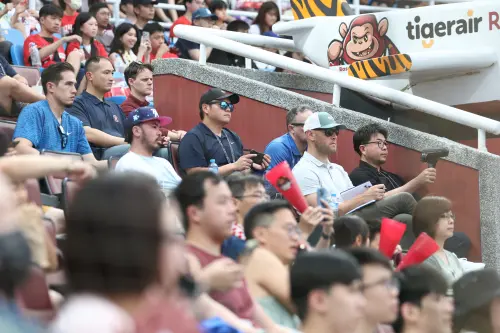 徐若熙登板先發,吸引超過7支大聯盟球探到場觀賽。(圖/味全龍提供) ▲徐若熙登板先發,吸引超過7支大聯盟球探到場觀賽。(圖/味全龍提供)