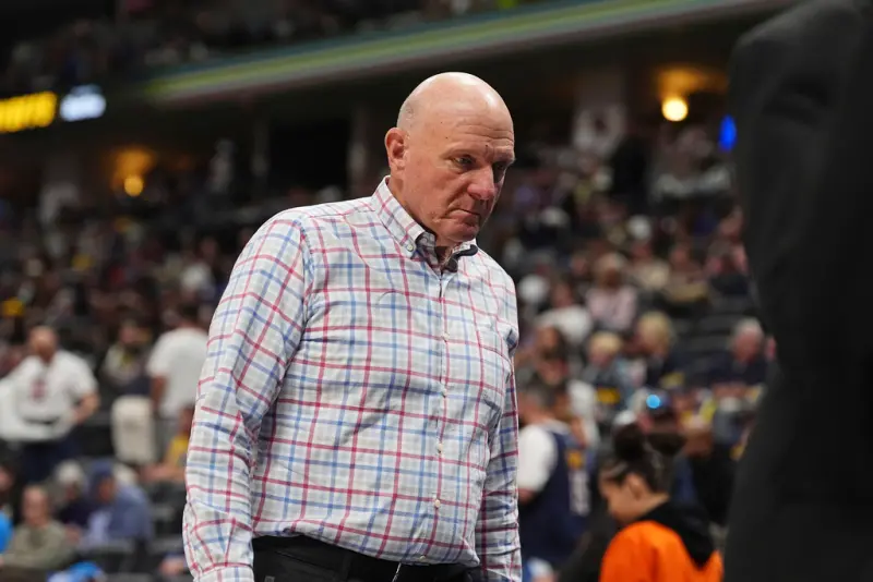 ▲洛杉磯快艇老闆巴爾默在接受ESPN專訪時嚴正澄清，強調沒有任何「陰陽合約」，也樂見聯盟徹查此事，他稱自己也被Aspiration給騙了，直言在該公司根本沒有決策權。（圖／美聯社／達志影像）