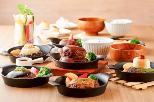 漢堡排買一送一!南港LaLaport「米與多蜜」5/5開幕:6款醬汁嚐鮮 ▲「米與多蜜」繼東興店後,總算再開全台二號店插旗南港LaLaport。(圖/米與多蜜提供)