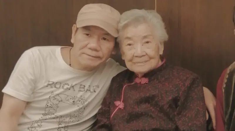趙傳媽媽過世「享嵩壽100歲」！他2年痛失雙親　強忍崩潰上台硬撐