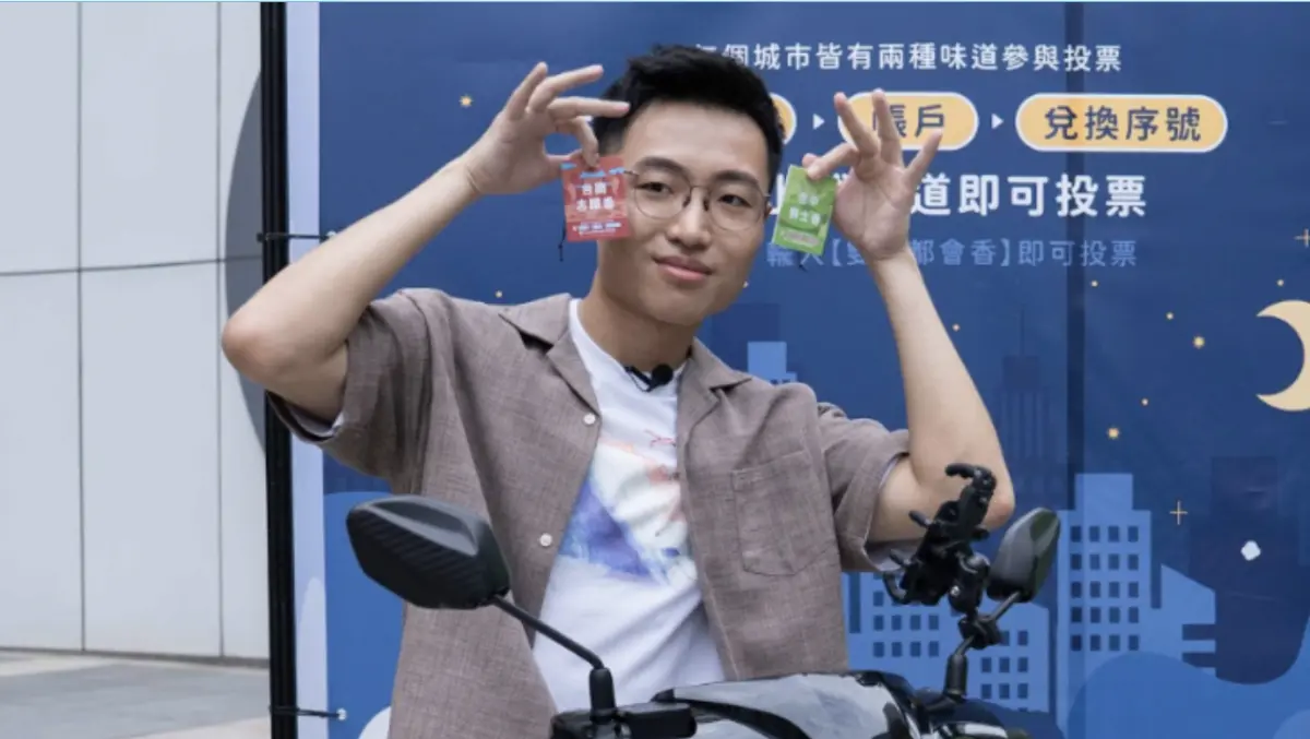 ▲YouTuber鍾明軒與阿滴近來因個人意見嫌隙浮上檯面，同行黃大謙（如圖）昨（3）日稍早出席電動車品牌代言活動對此發聲，表示心疼好友阿滴，雙方存在蠻難解決的問題，「這真的不是很簡單的事情。」（圖／WeMO提供）