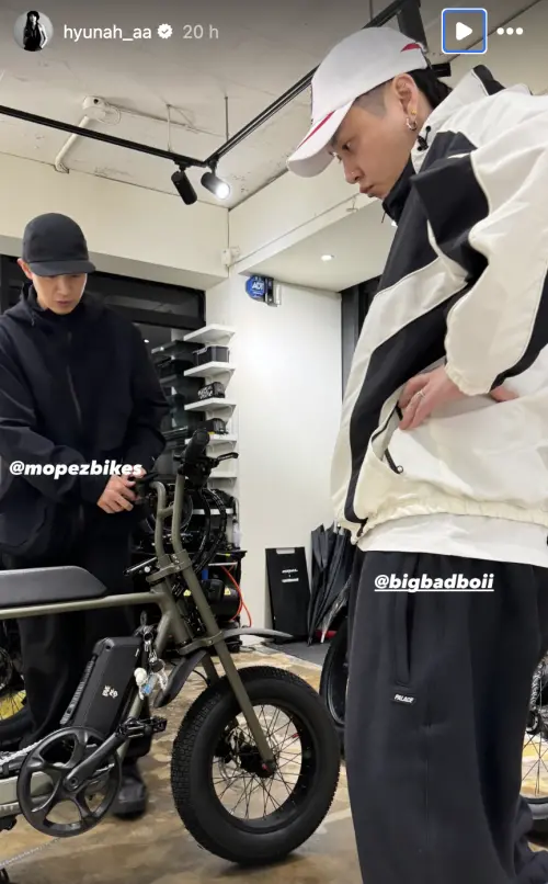 ▲炫雅甜蜜視角曝光閃瞎粉絲。（圖／IG hyunah_aa）