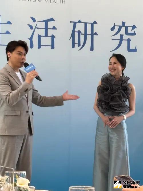 ▲遠雄房地產總經理張麗蓉與時尚總監李佑群對談，透過風格穿搭的視角，分享如何建立個人風格與自信。（圖／記者金武鳳攝，2025.5.4)