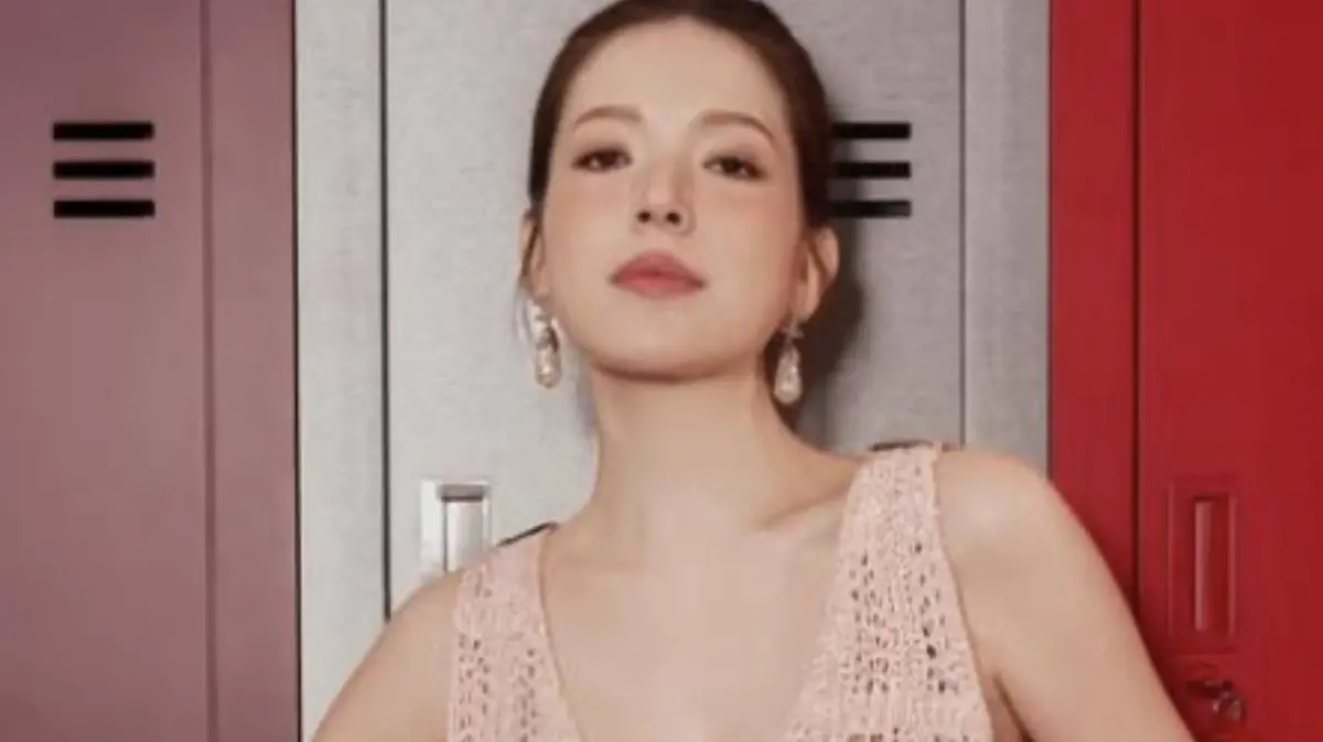 ▲40歲女星許瑋甯（如圖）與邱澤結婚3年多，夫妻倆感情甜蜜，如今（5）日稍早被爆出已懷孕4個月，並由其親友證實消息，不禁讓人聯想到她今年明顯減少公開行程，且上一次露面身穿寬鬆針織洋裝，巧妙藏住孕肚的感覺。（圖／翻攝自許瑋甯IG）