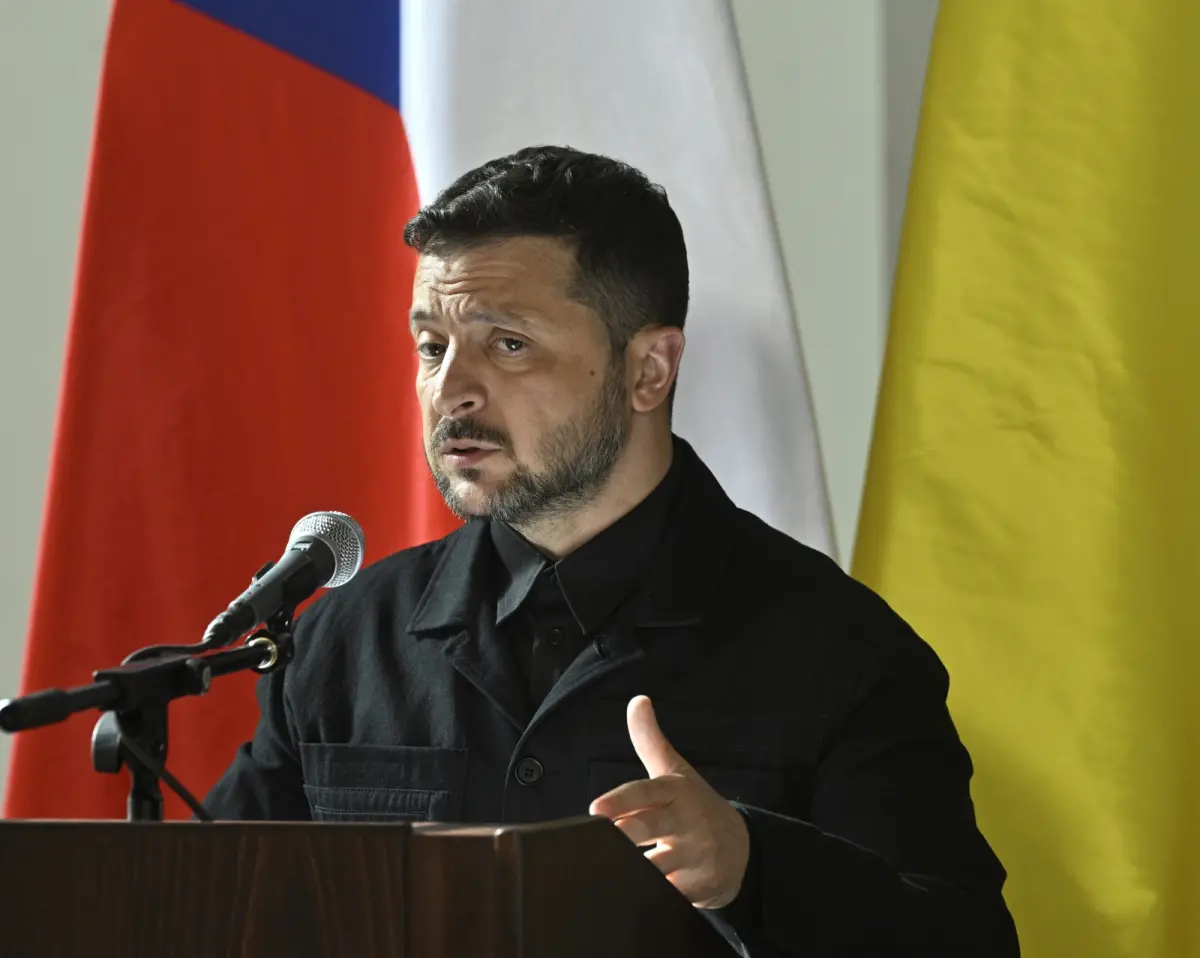 ▲俄羅斯總統蒲亭下令在紀念歐洲結束二戰週年時停火3天，對此烏克蘭總統澤倫斯基則直言，他「不相信」俄羅斯會遵守停火3天的協議。（圖／美聯社／達志影像）