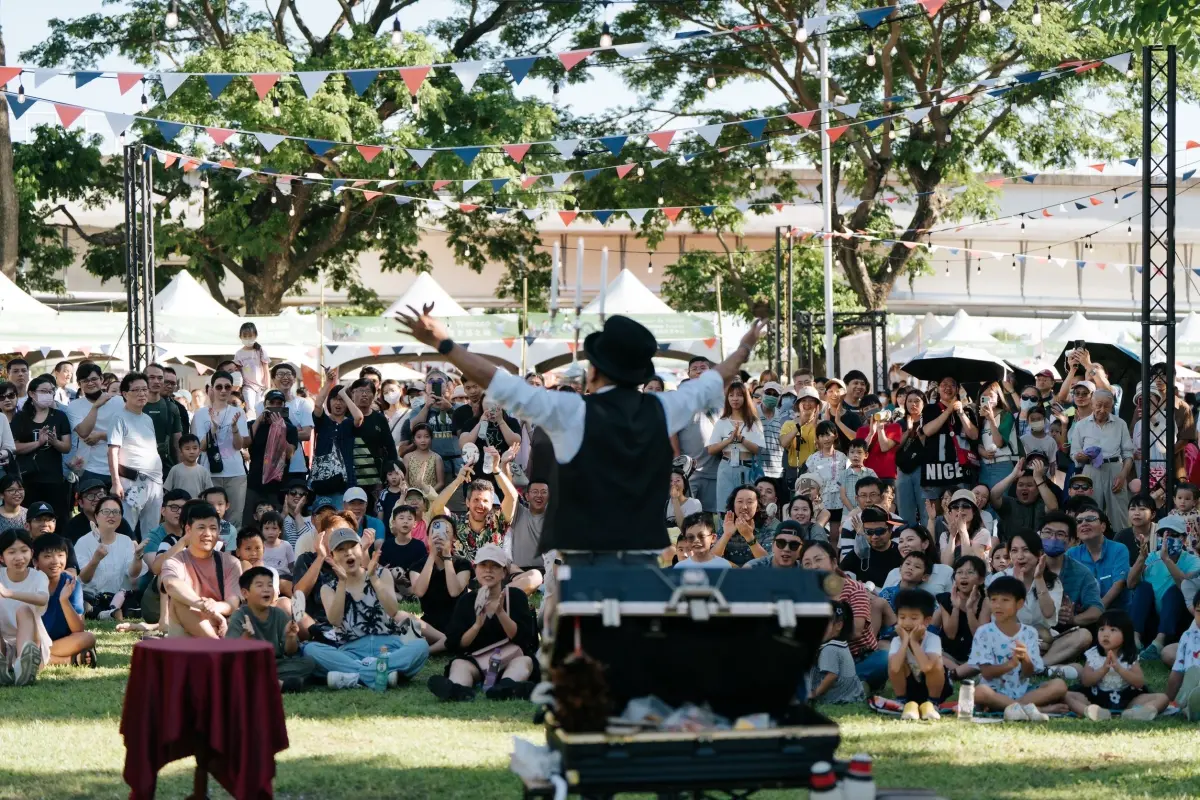 ▲2025法國生活節將於5月23日至25日在高雄駁二登場，為期三天的文化盛會今年將擴大集結100家台法品牌，更結合法式音樂及經典法式滾球體驗。(圖／高市府提供)